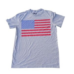 MAD Engine Men's Gray T-Shirt with US Flag Design L